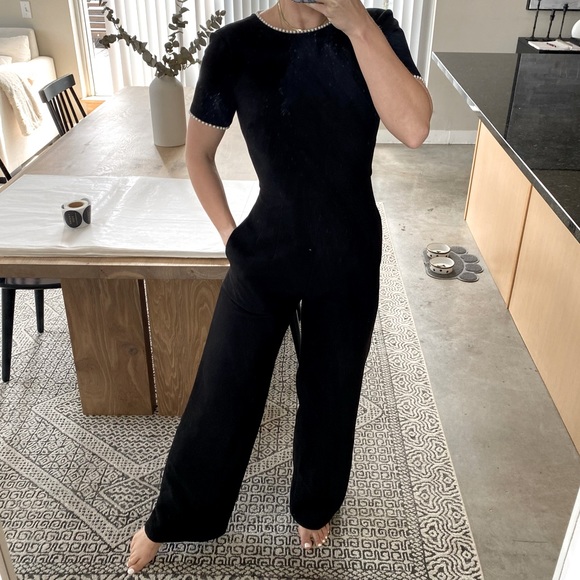 Gal Meets Glam Nadia Jumpsuit in Black 00 - Picture 3 of 9